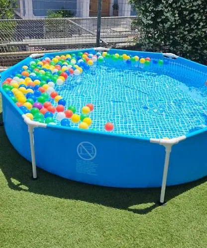 Elia Semesterbostad *