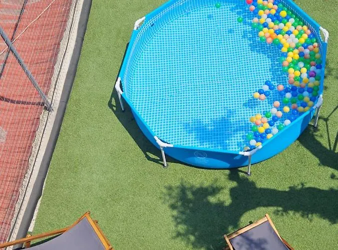 Elia Semesterbostad *